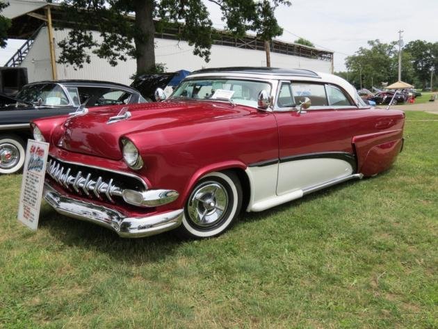 {short description of image}