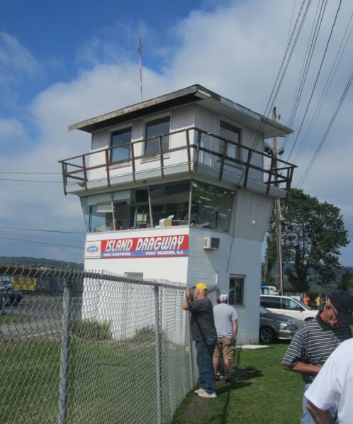 {short description of image}