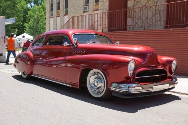 {short description of image}