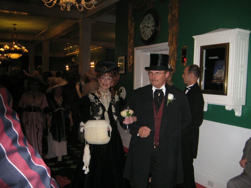 {short description of image}