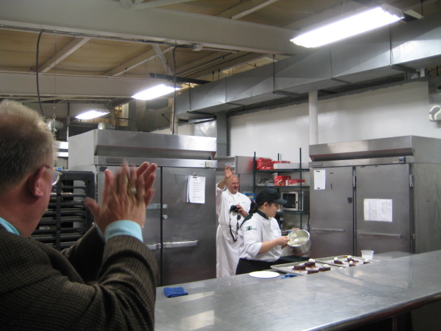 {short description of image}