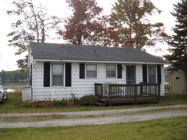 {short description of image}