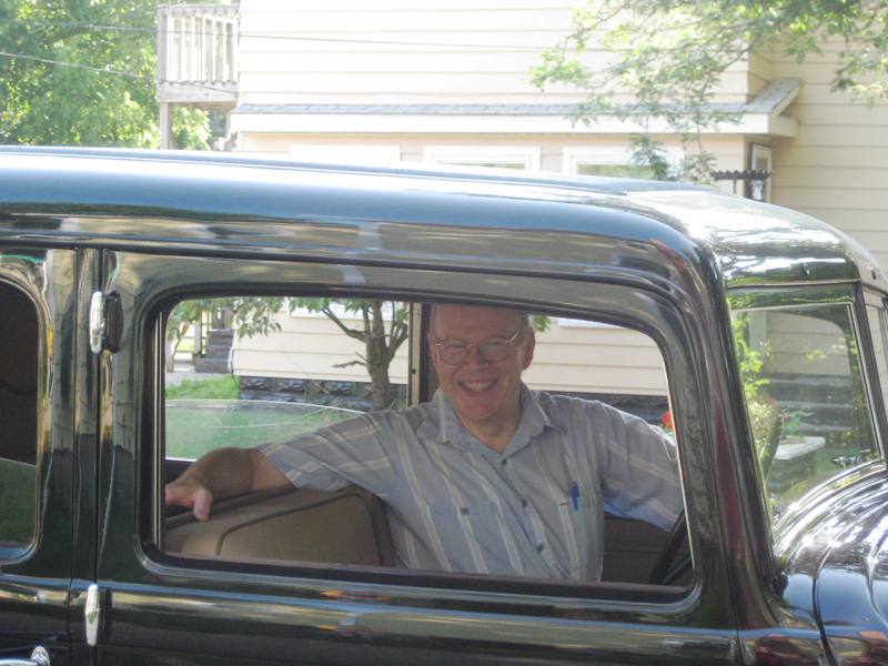 {short description of image}