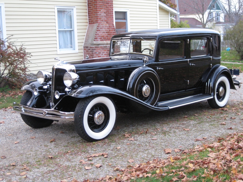 {short description of image}