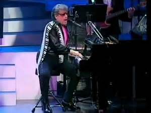 {short description of image}