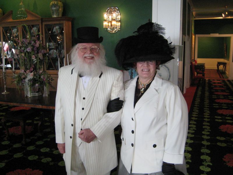 {short description of image}