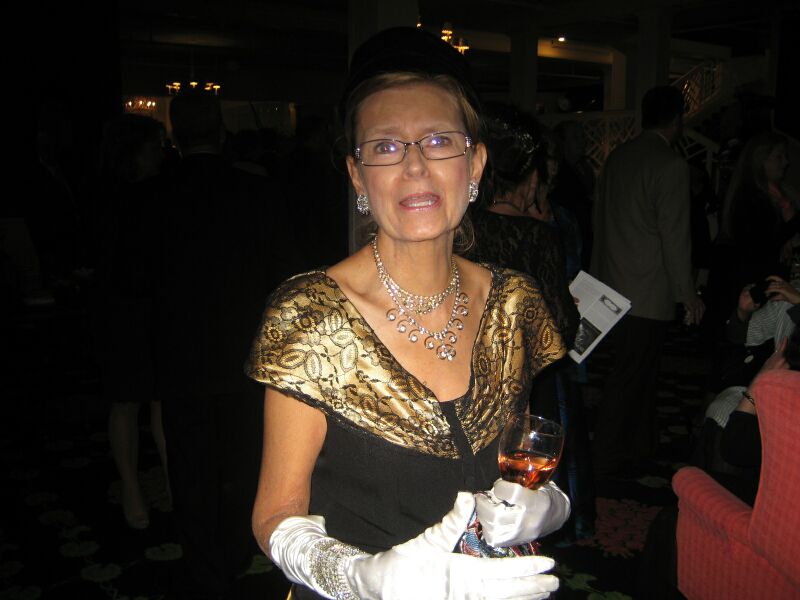 {short description of image}